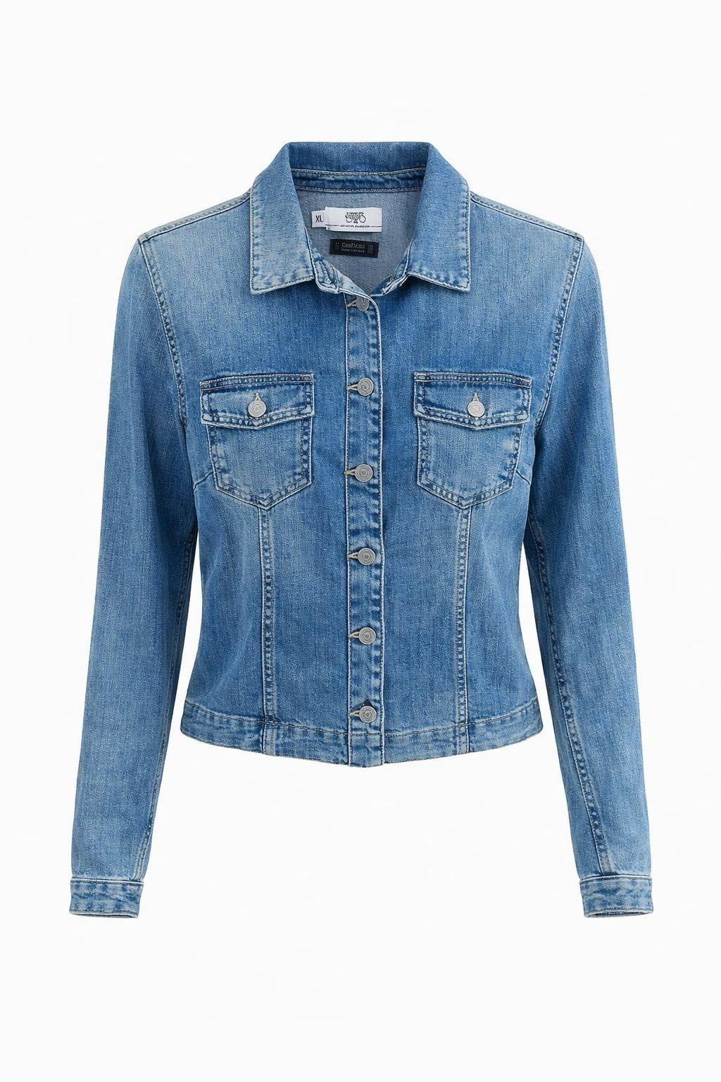 Le Temps des Cerises Flilly denim jacket in blue featuring a fitted silhouette, button-front closure, chest flap pockets and classic collar.