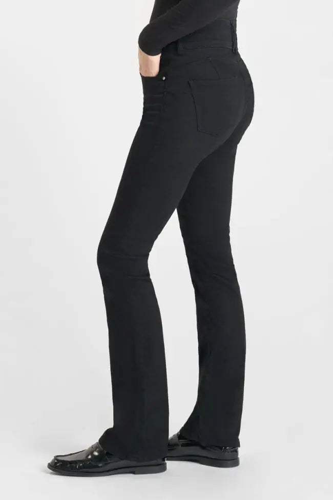 Le Temps des Cerises Ultra Pulp Bootcut jeans in Black N°0 with a sculpting fit, bootcut leg and premium stretch denim.