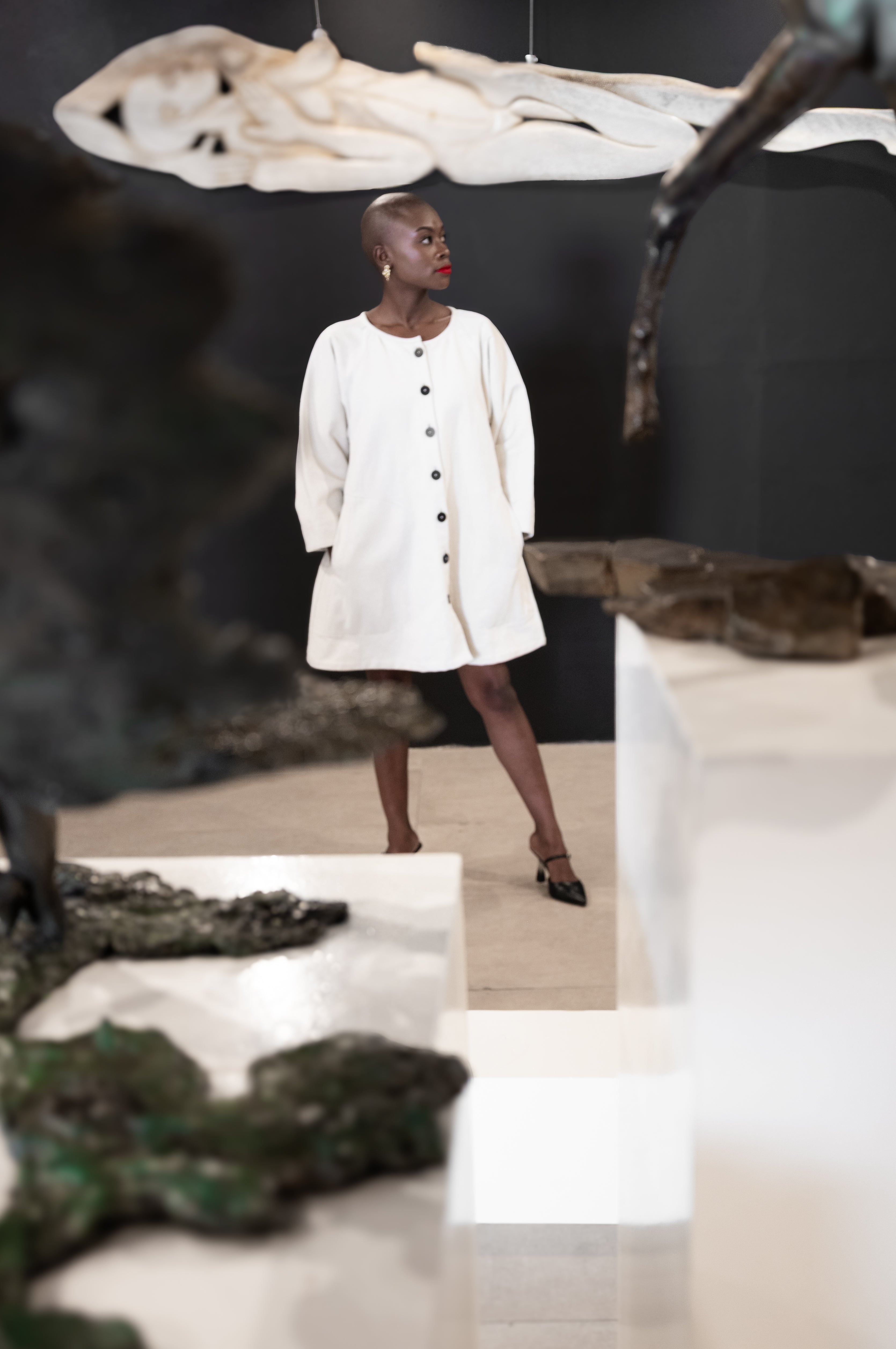 Rok cream jacket dress with round neckline, button-front closure, long sleeves and oversized patch pockets