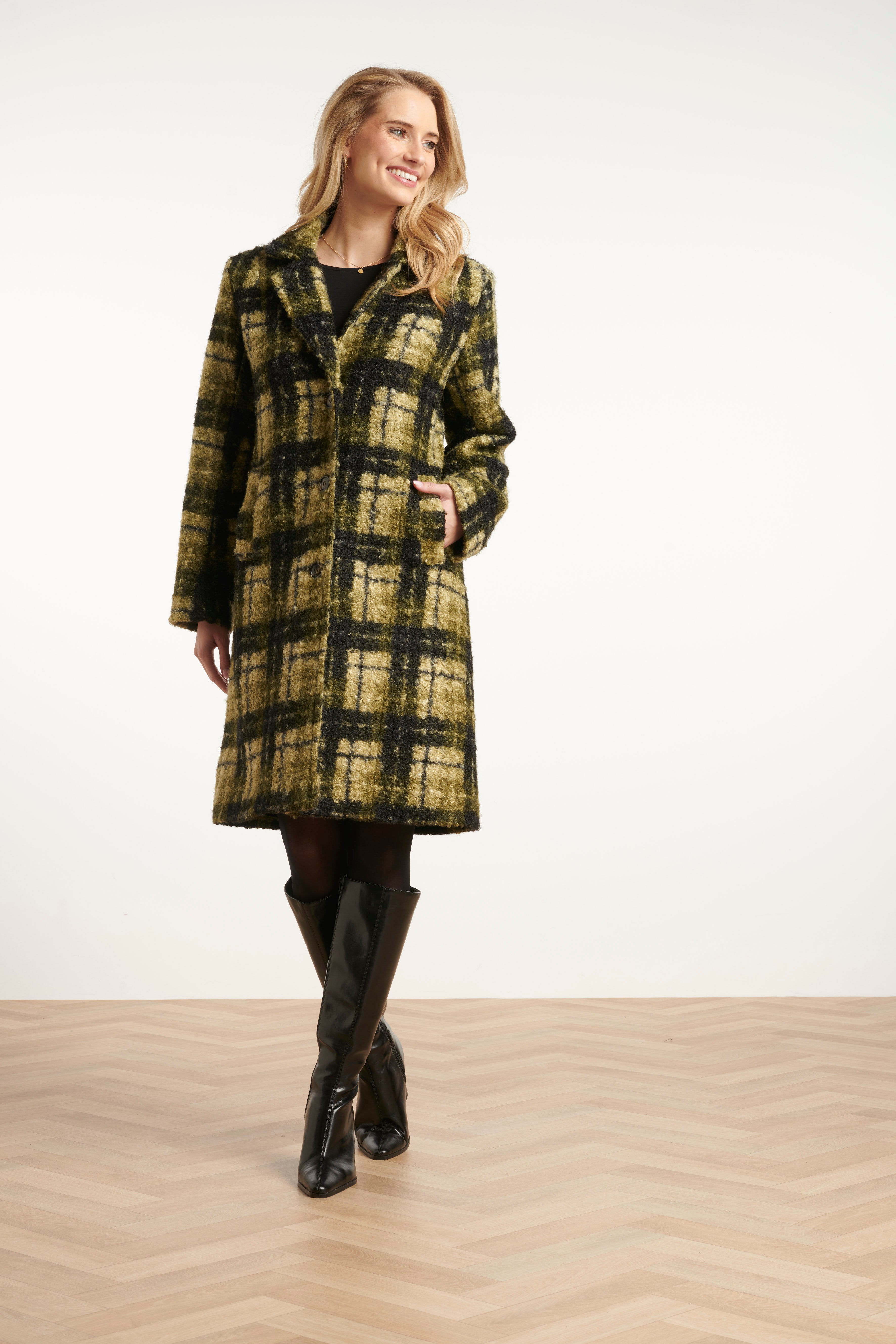 Smashed Lemon | Textured Coat in Army Light Green