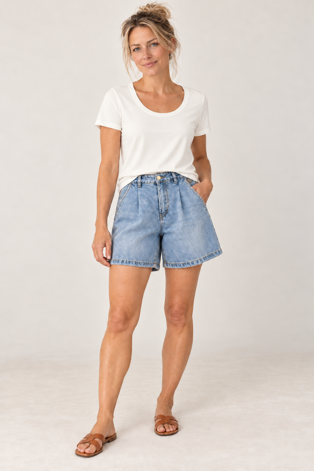 Model wearing the YAYA round neck T-shirt in Off White with Le Temps des Cerises Lova shorts, front #Colour_Off White
