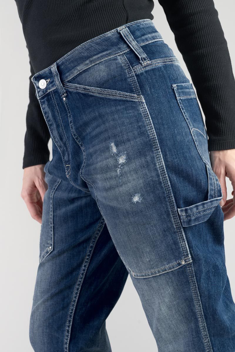 Close-up of utility pocket detail and subtle distressed finish on Le Temps des Cerises Girlfriend Union jeans in blue