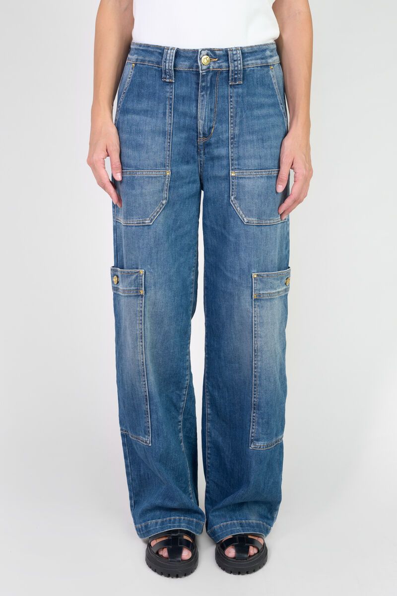 Front view of Le Temps des Cerises HOLLY jeans in blue featuring utility pockets and wide-leg fit