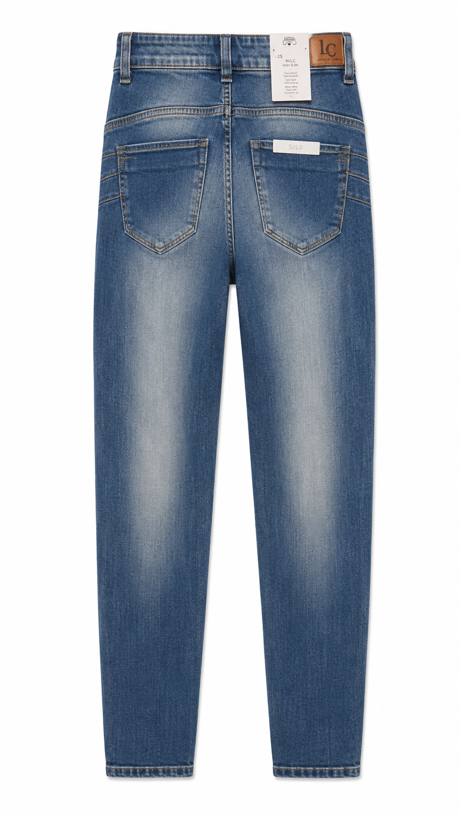 Le Temps des Cerises Pulp Slim Ritola high-waist 7/8th jeans in Blue N°4 with a slim fit and sculpting stretch denim.