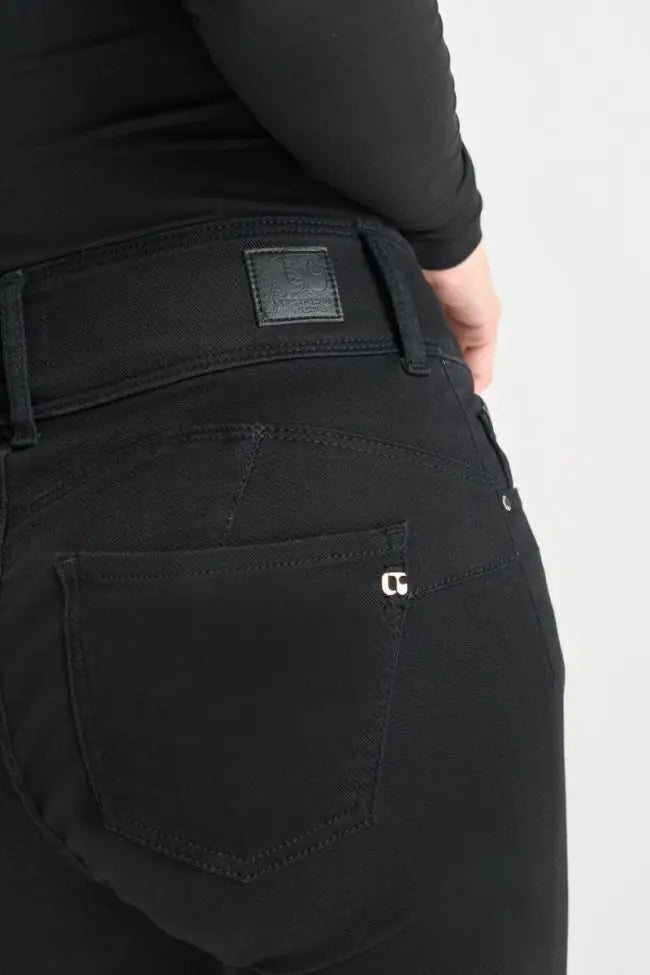 Le Temps des Cerises Ultra Pulp Bootcut jeans in Black N°0 with a sculpting fit, bootcut leg and premium stretch denim.