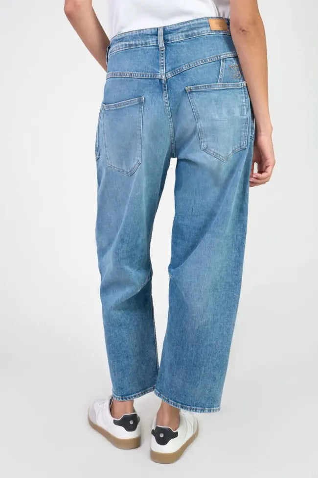 Rear view of Le Temps des Cerises Madie Denim Jeans in Blue highlighting the relaxed fit and signature back pocket detailing.