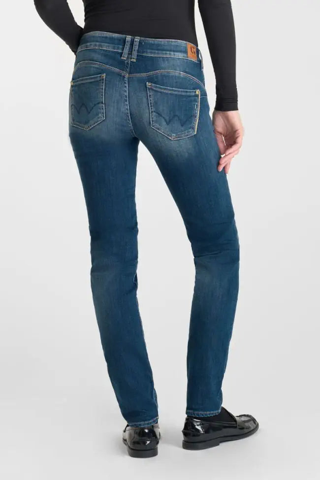 Back view of the Le Temps des Cerises Pulp Slim Gaba Jeans in Blue N°3 on a model.
