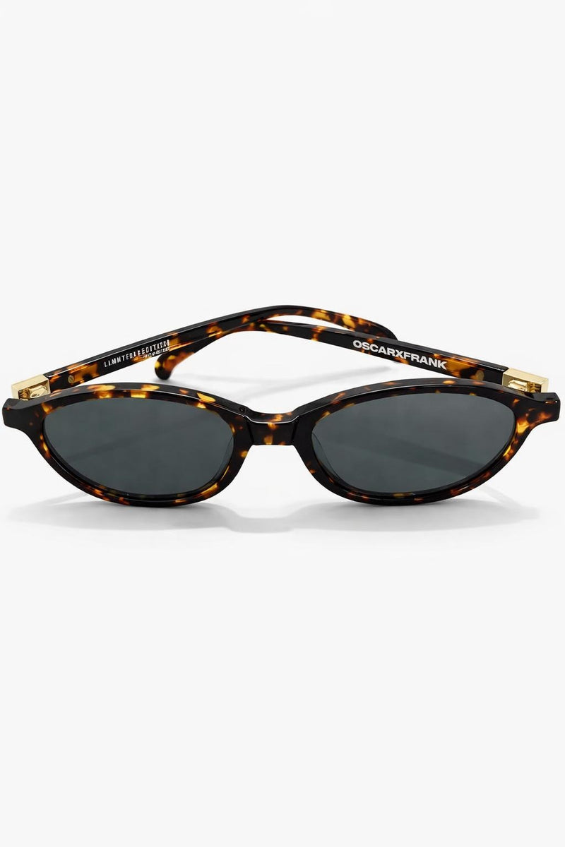 Oscar x Frank Sammy handcrafted sunglasses in dark tort tortoiseshell frame