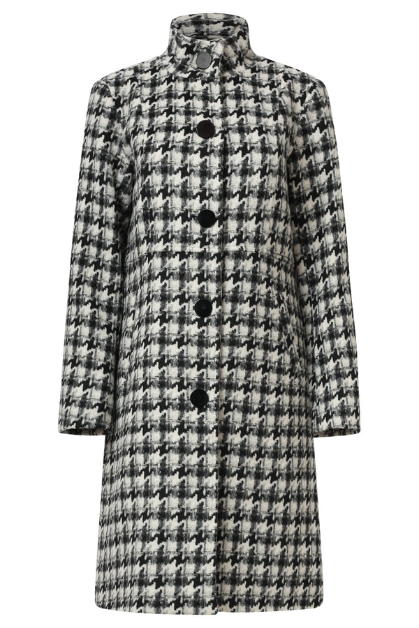 Smashed Lemon houndstooth coat in black and off-white, knee-length with button front and spread collar, front view