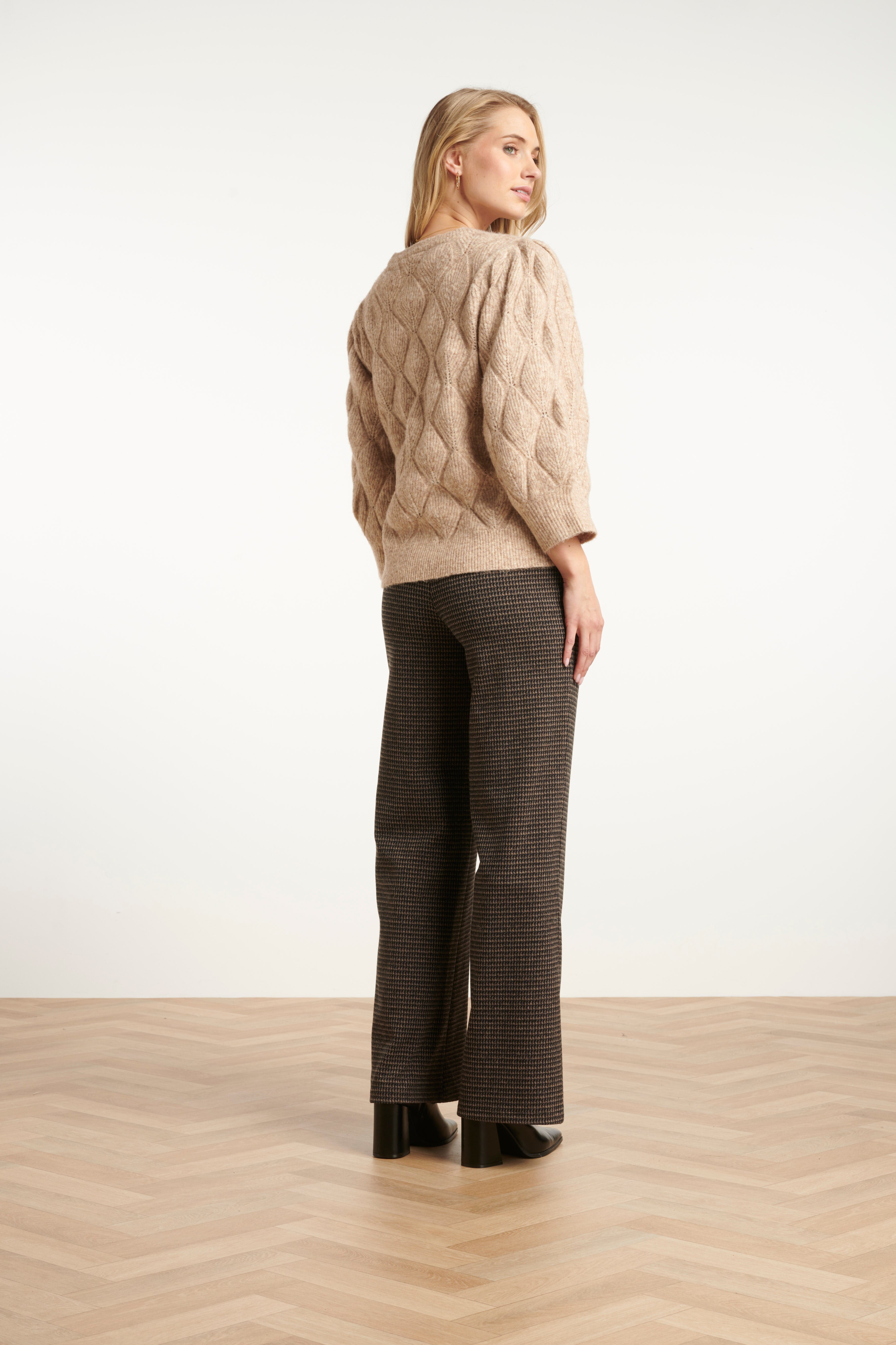 Smashed Lemon straight leg pant in black and sand check, high-waisted tailored fit, side view