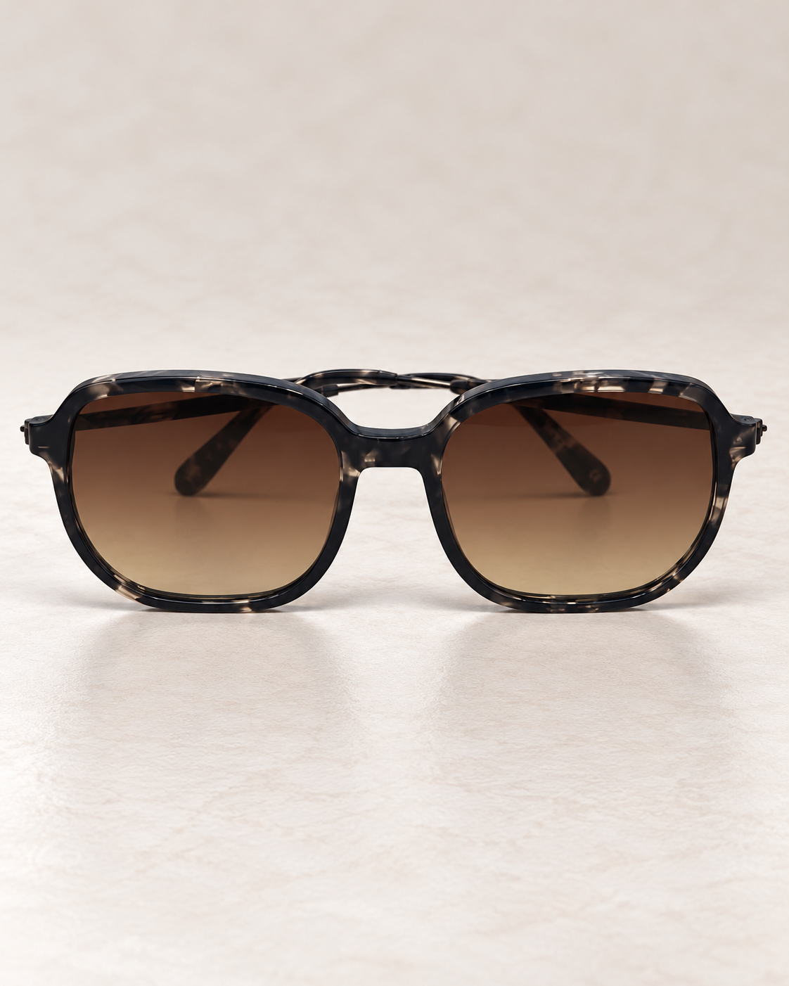 YAYA Venice Sunglasses in dark tortoiseshell, featuring oversized square frames and brown gradient lenses